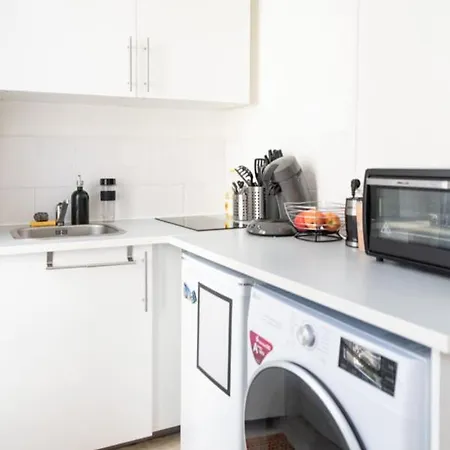 Comfortable Flat 10 Minutes From Montsouris Park Διαμέρισμα