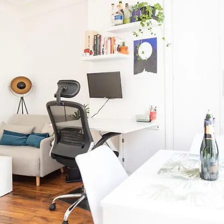 Comfortable Flat 10 Minutes From Montsouris Park *
